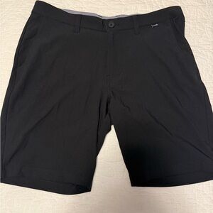 Travis Mathew Men's Black Flat Front Shorts 34